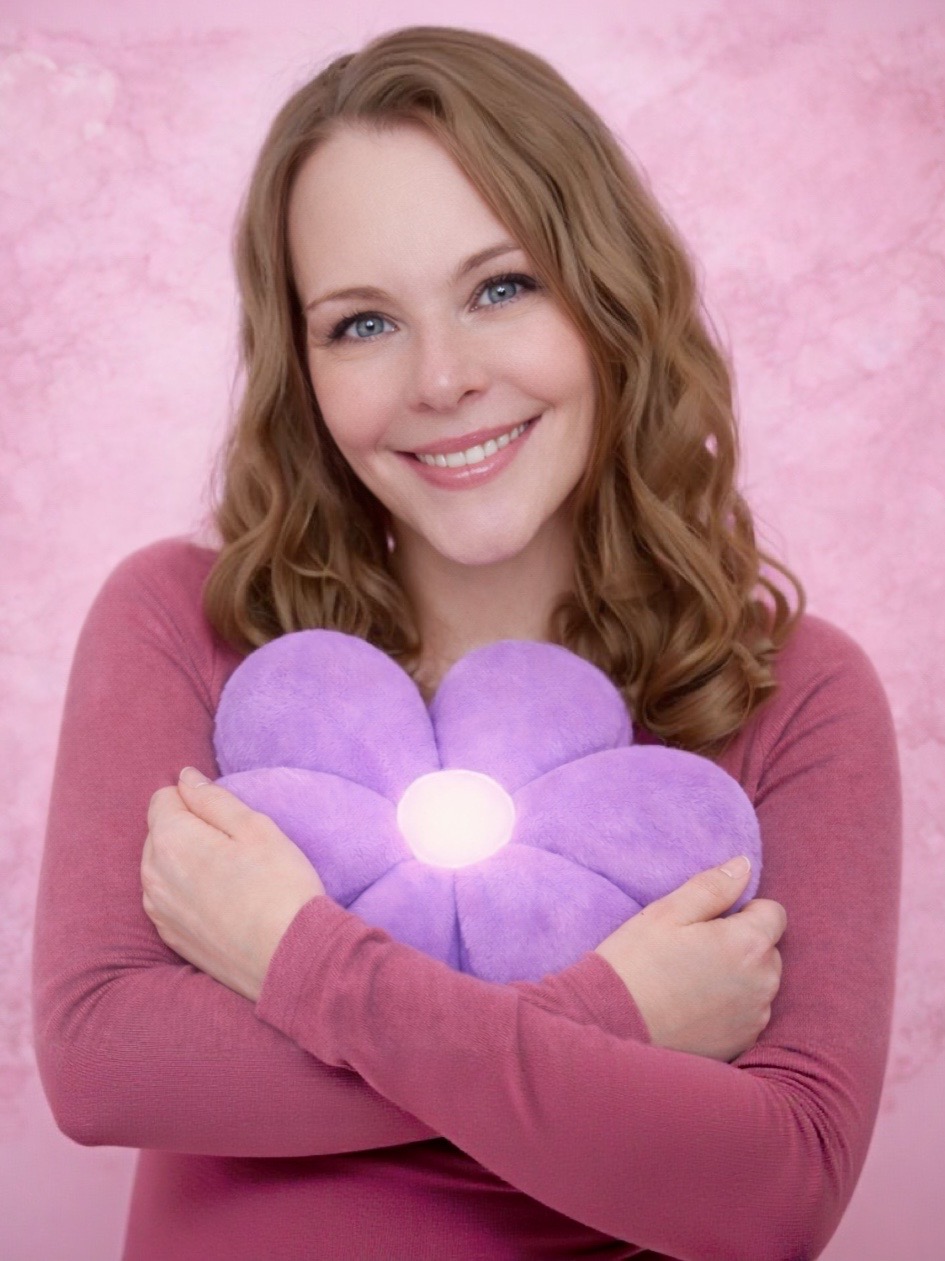 Christina from Xinae Studios